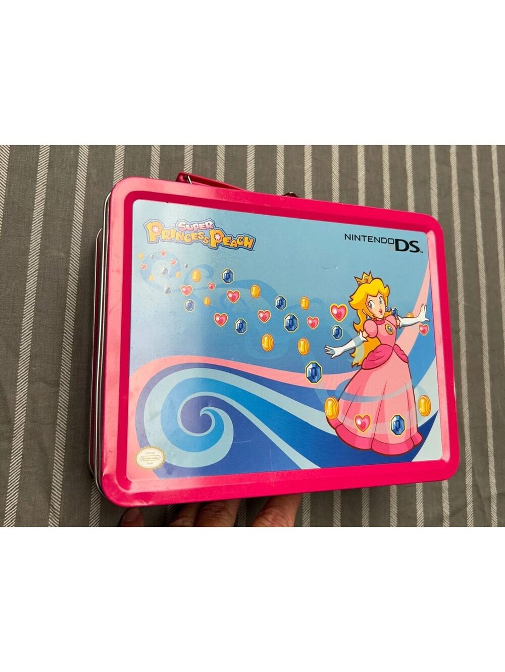 Nintendo DS Metal Tin Lunchbox - Super Princess Peach - (Nintendo DS)